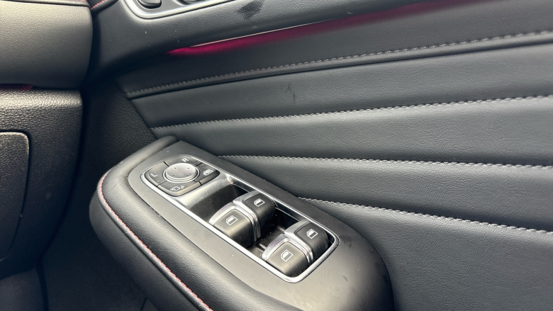 MG HS 1.5 T-GDI Trophy 5dr Petrol Hatchback